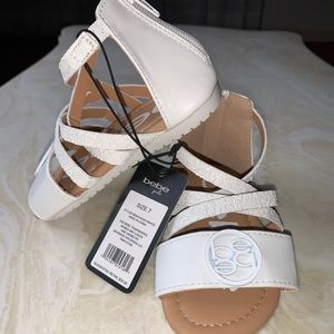 Bebe girls size 7 white sandals